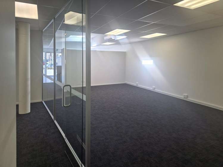 2/57 Mandeville Street Riccarton_12