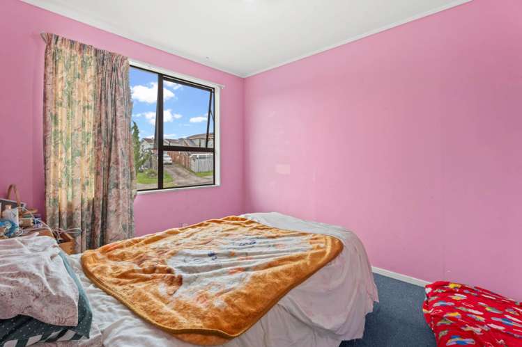 3/1 Rebecca Rise Clendon Park_9