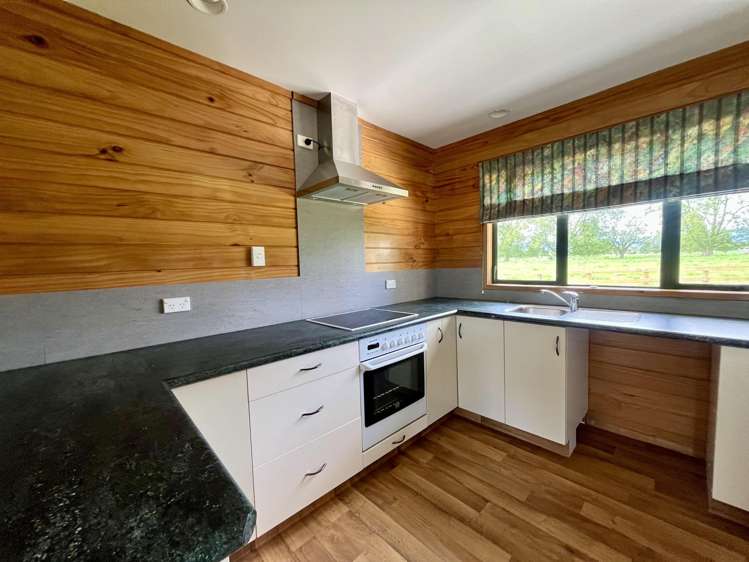 16 Factory Road Waimana_9