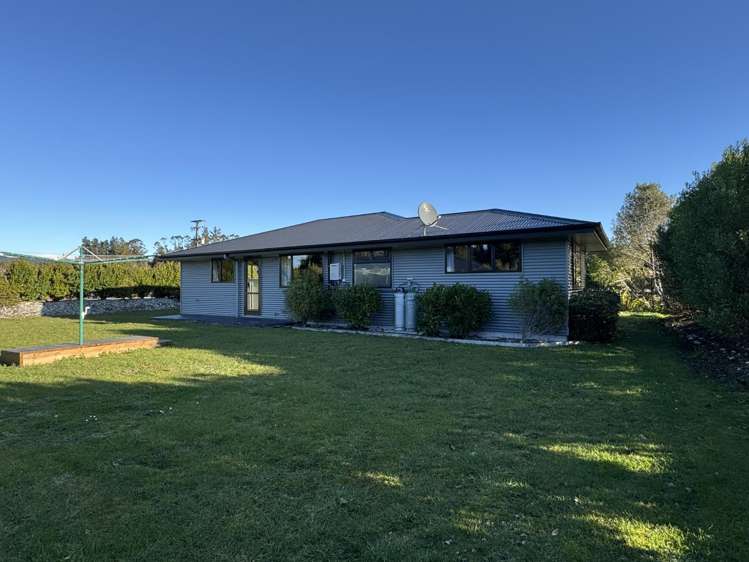 A/239 Keogans Road, RD 2 1851_15