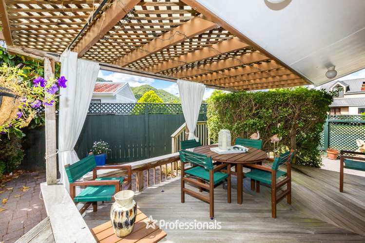 10 Laredo Grove Totara Park_14