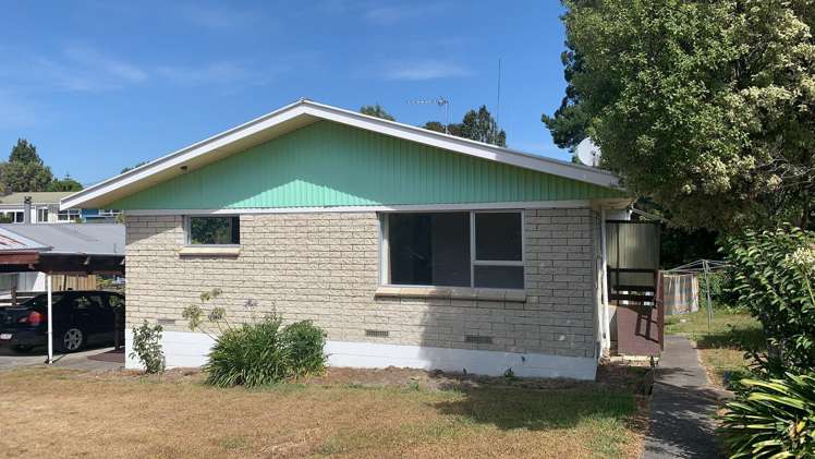 79 Pine Avenue Melville_0