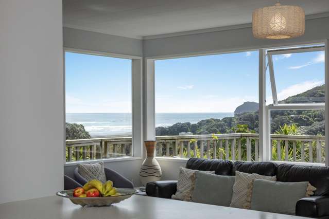 90 Seaview Road Piha_2