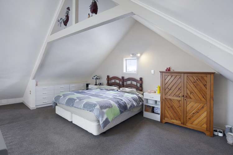 7 Panther Place Islington_13