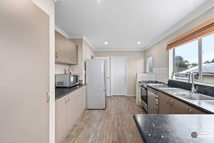 10 Kaitangata Crescent Kelson_5