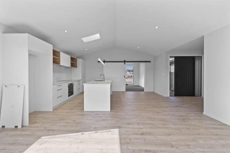 5 Whakahaumako Road Leamington_4