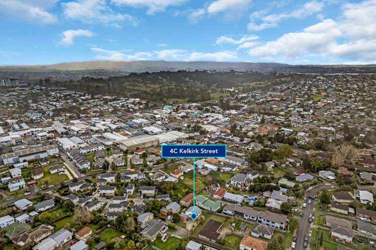 4C Kelkirk Street Kelston_21