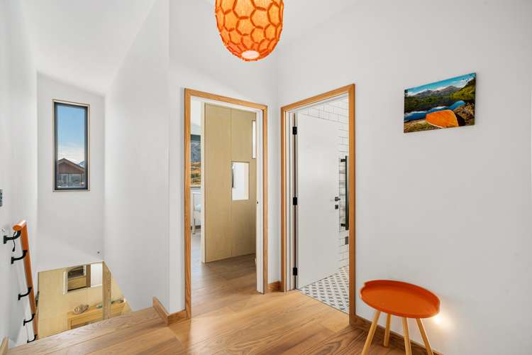 6 Soudley Court Jacks Point_22