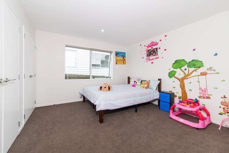 49 Leo Street Glen Eden_14