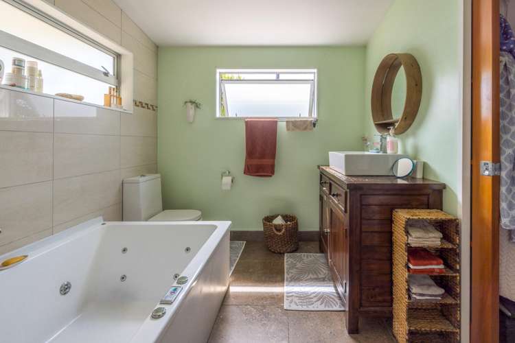 17 Goodwin Avenue Oneroa_11