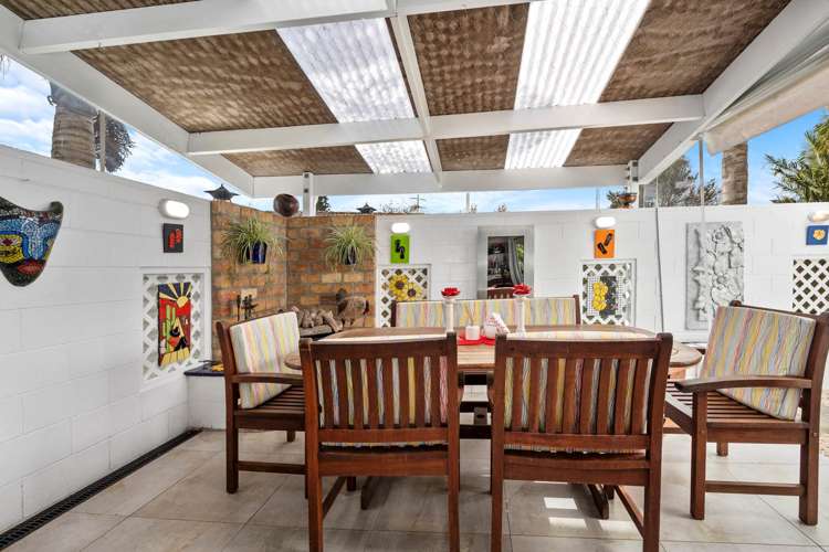 4 Taitapu Street Massey_12