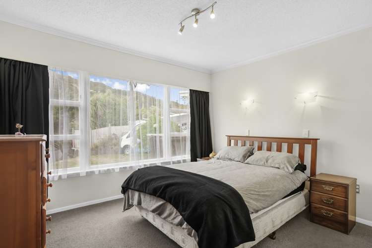 54 Peel Place Wainuiomata_9