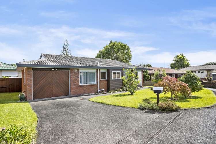 52 Bodi Place Te Atatu South_0