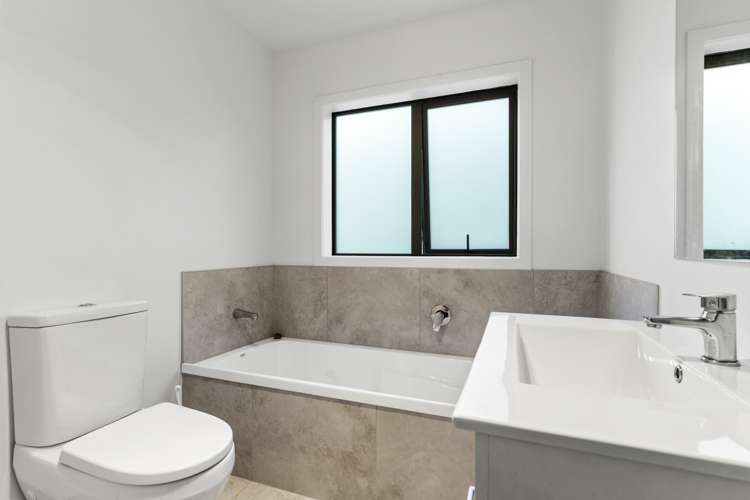 52 Arrowsmith Drive Flat Bush_22