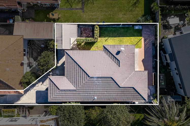 7b Neville Street Point Chevalier_16