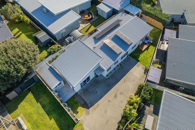 10 Oceanair Drive Pauanui_2