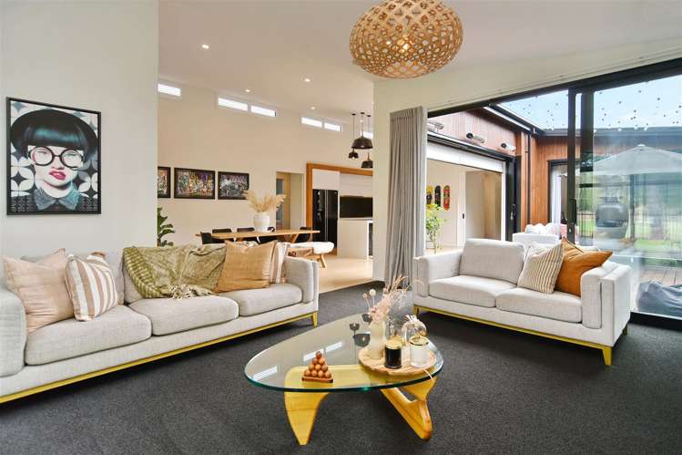 29 Kohunga Crescent Bottle Lake_10