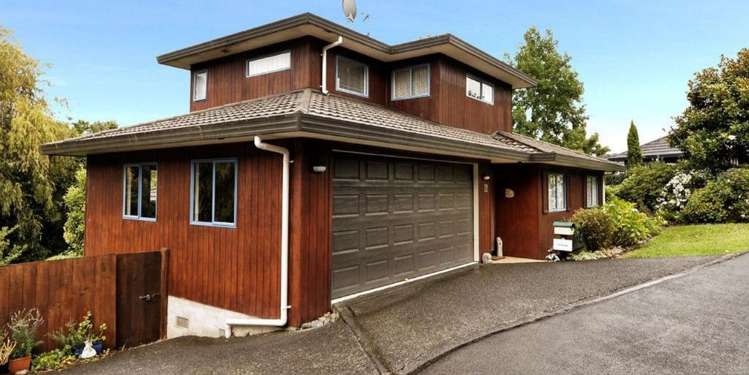 35 Chamari Close Titirangi_10