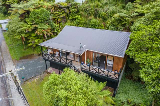 34 Wyndham Road Pinehaven_1