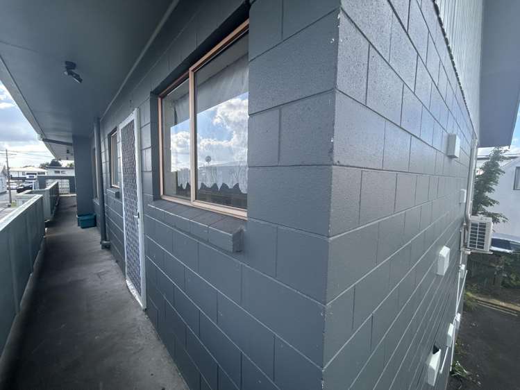 6/14 Coates Street Hamilton East_12