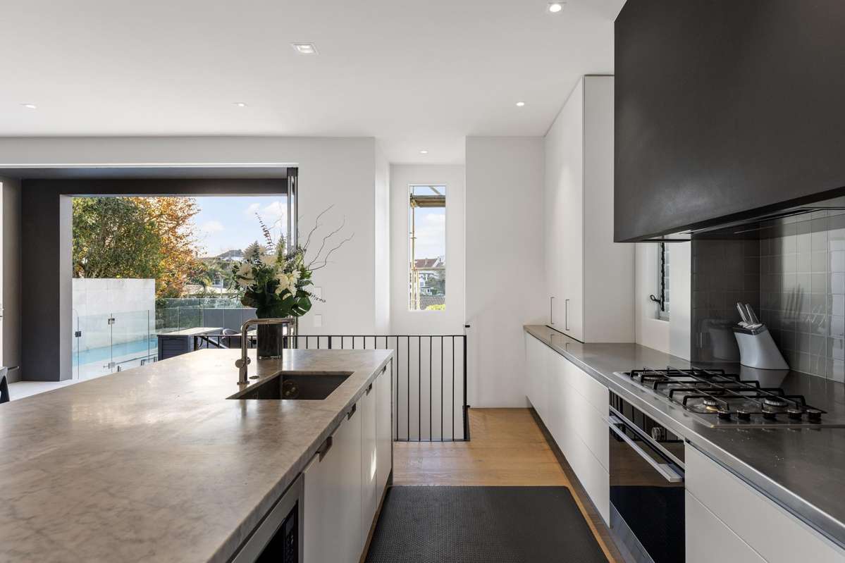 30 Ridings Road_4