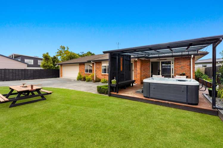 2b Shanley Crescent Waiuku_2