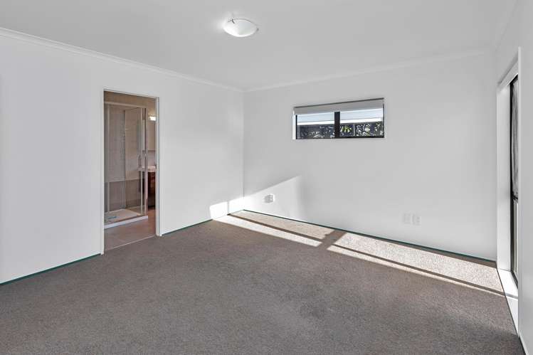 7 Endeavour Place One Tree Point_13