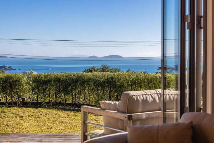 35 Hauraki Road Oneroa_1