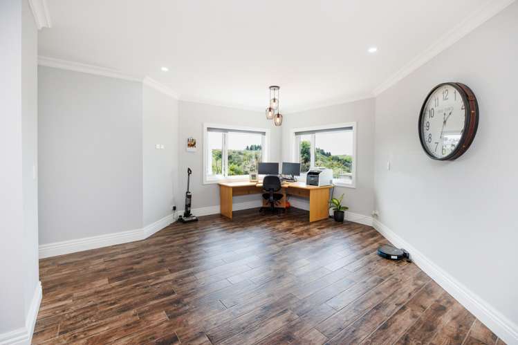 52 Highland View Drive Tokomaru_12
