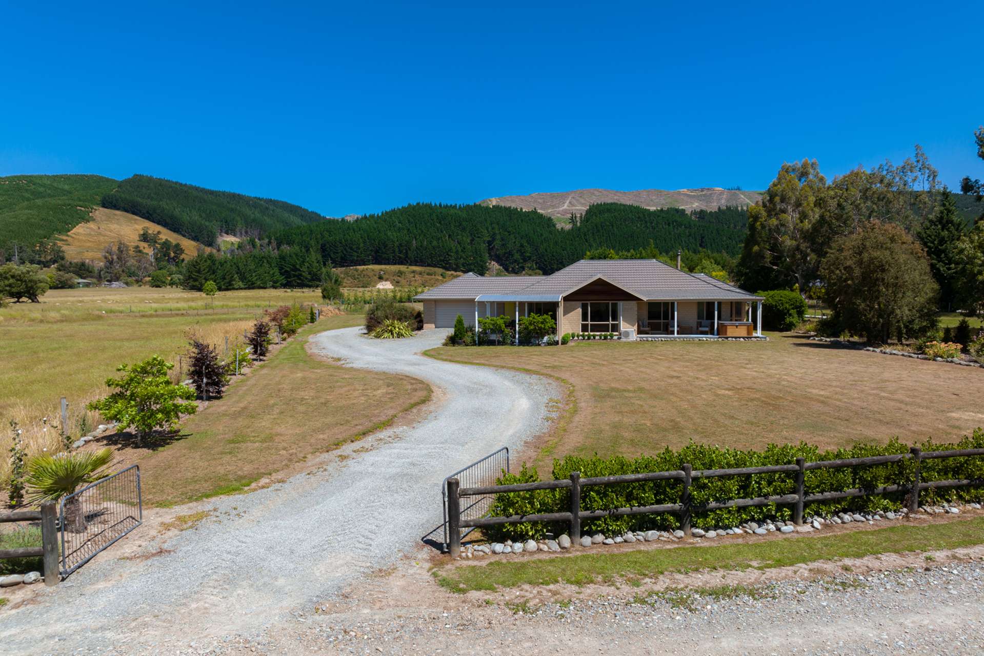 70 Seniors Road Wairau Valley_0