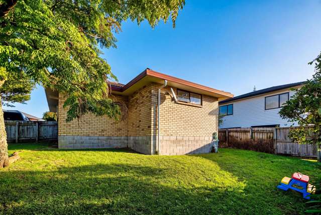 11 Plumstead Rise Glen Eden_2
