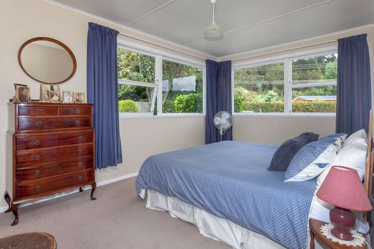 3 Laycock Road Tairua_11