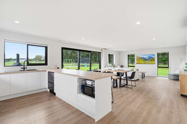 150 Fairweather Road Myross Bush_3