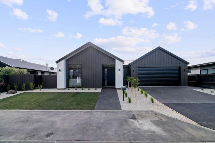 9 Hollard Crescent Lincoln_34