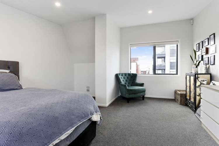 194 Hobsonville Point Road Hobsonville_12