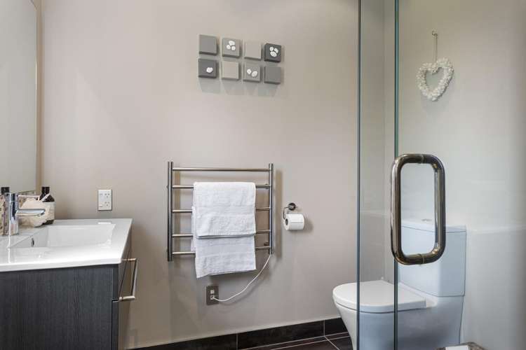 8 Leith Drive Loburn_20