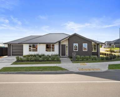 69 Cobham Drive_2