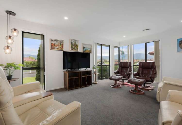 5 Carnoustie Place Aongatete_3