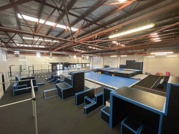 499 Hutt Rd Lower Hutt Central_2