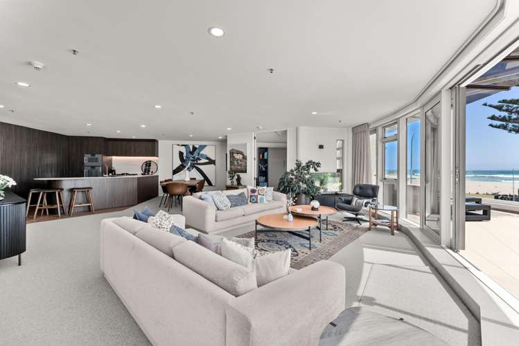 1B/2 Marine Parade Mt Maunganui_3