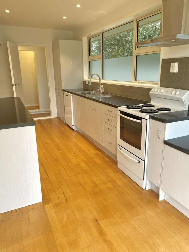 19 Oriana Crescent Bellevue_2