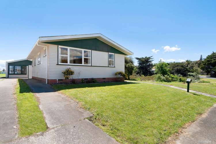 132 Edgewater Drive Pakuranga_0