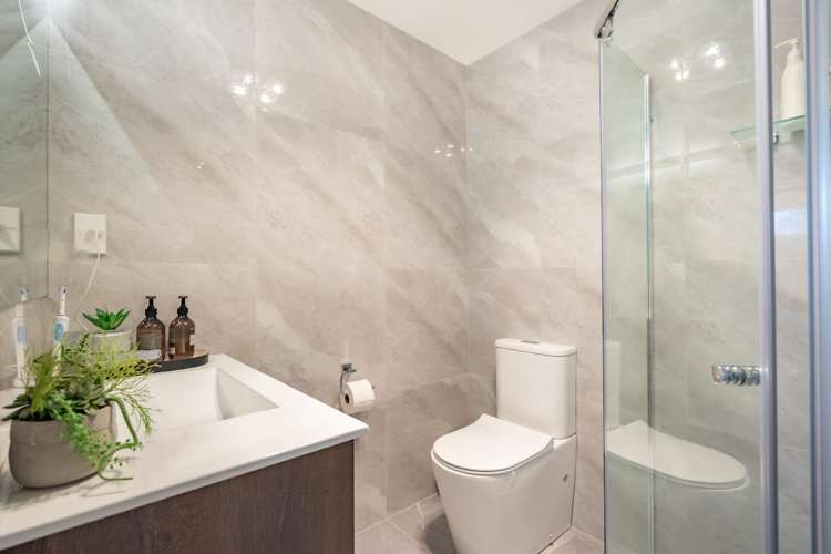 32 Celestial Crescent Orewa_19