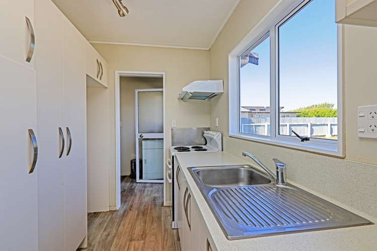 347 Flaxmere Avenue Flaxmere_2