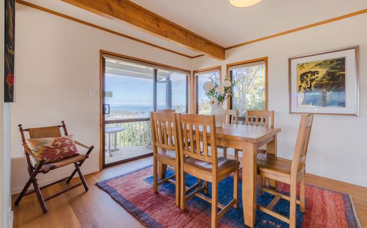 627 Huia Road Parau_8