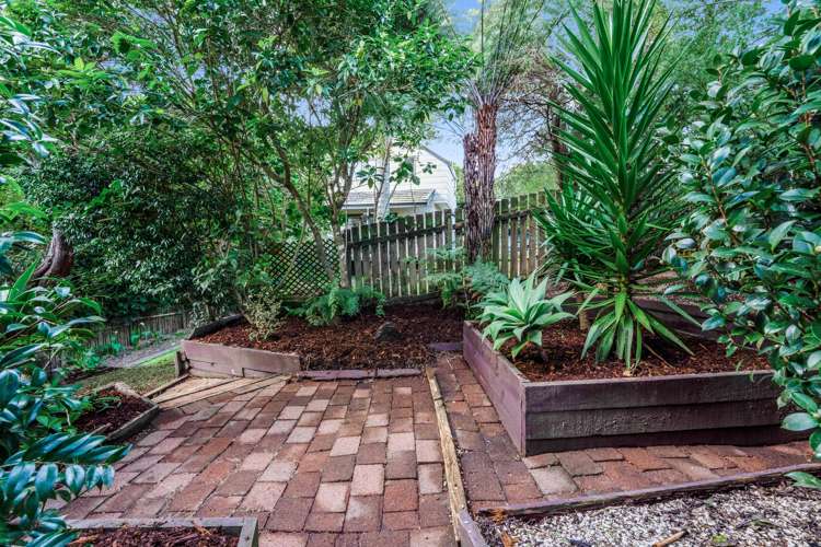 1/82 Stott Avenue Birkdale_14