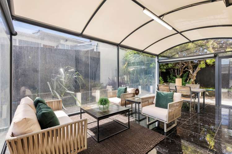 1/27 Manuka Road Bayview_7