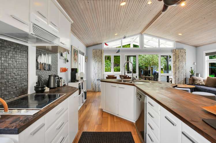 52 Kiwi Road Point Chevalier_4