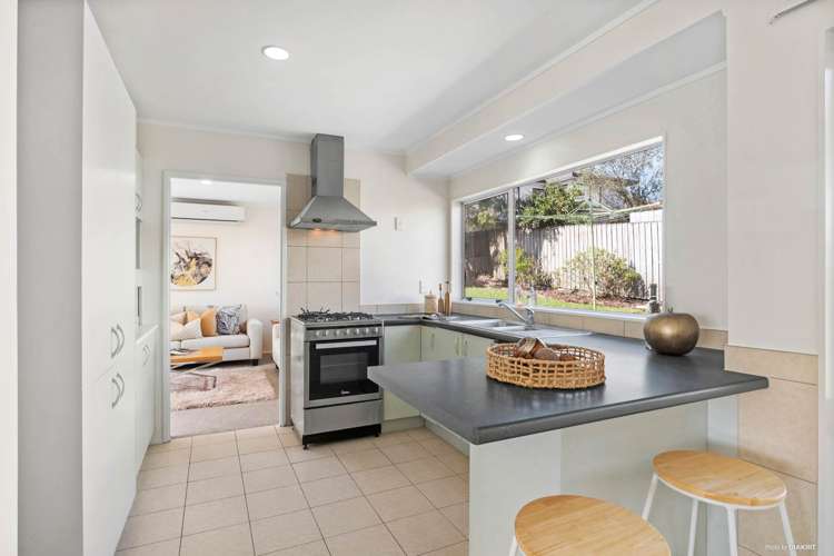 1/11 Delamare Court Sunnynook_9