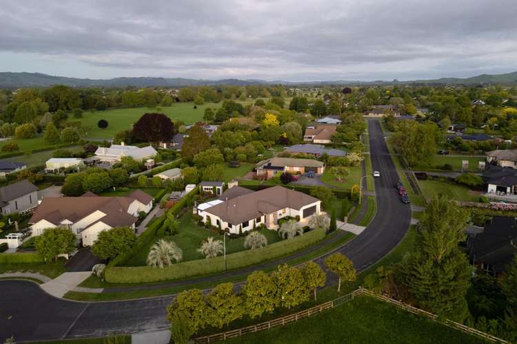 14 Shadbolt Drive Cambridge_38